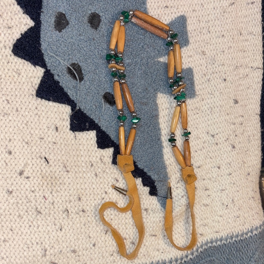 Native American-style bone hairpipe choker (madebyhand) is natural real